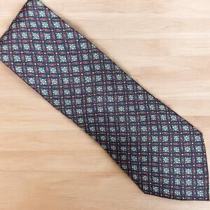 100% Silk Hermes Paris Blue and Red small Print floral foulard tie necktie